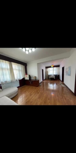 房屋布局合理，適合一家人居住。