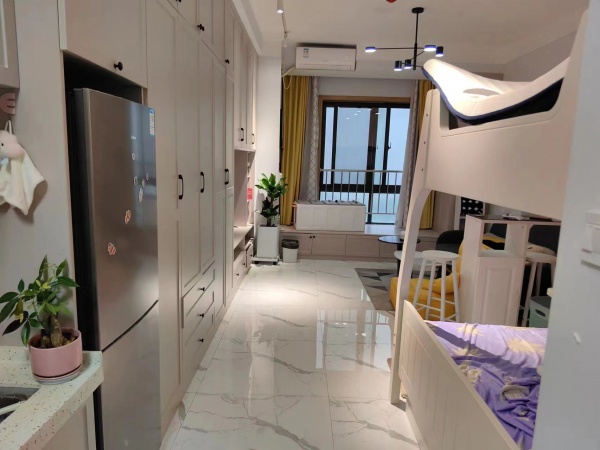 淇河建業(yè)壹號城邦一室出租，精裝修 拎包入住，家具家電全新